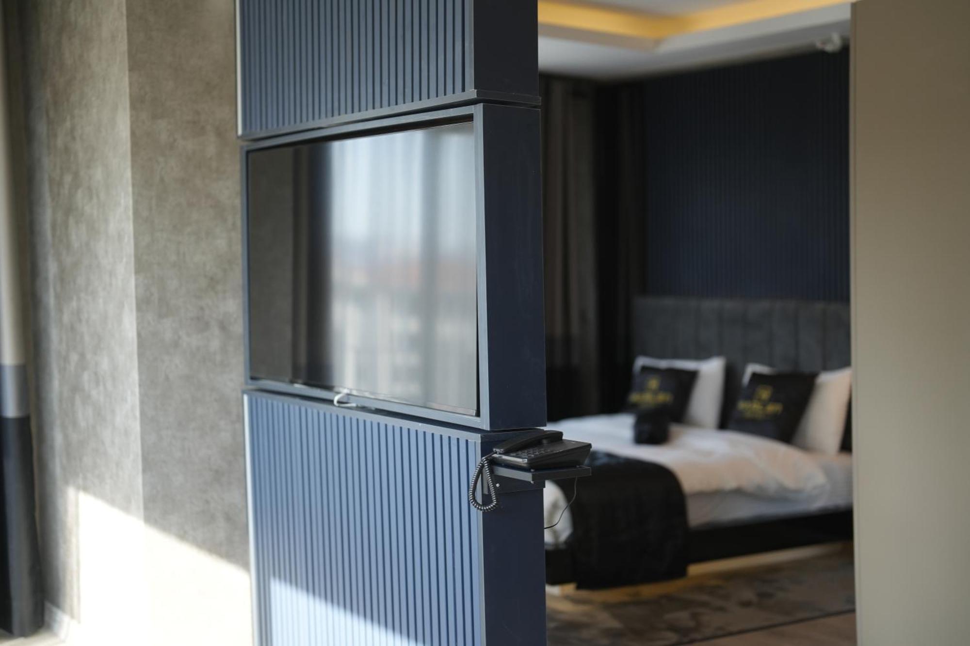 Marlen Hotel Bayrakli Izmir Exterior photo
